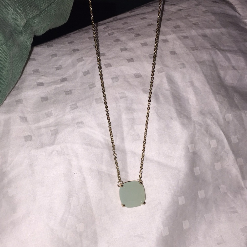 Bella jack mint stone necklace